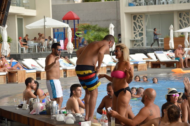 Sunday Pool Party at Whitelace